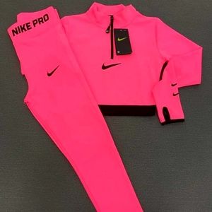 SALE !!!! Nike Ladies Athletic Set Pink SIZES FROM SMALL - XL